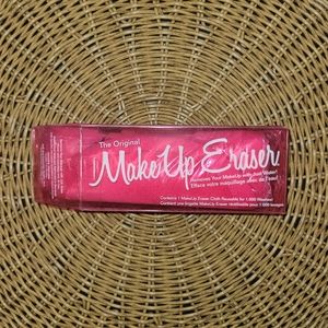 The Original MakeUp Eraser - Pink